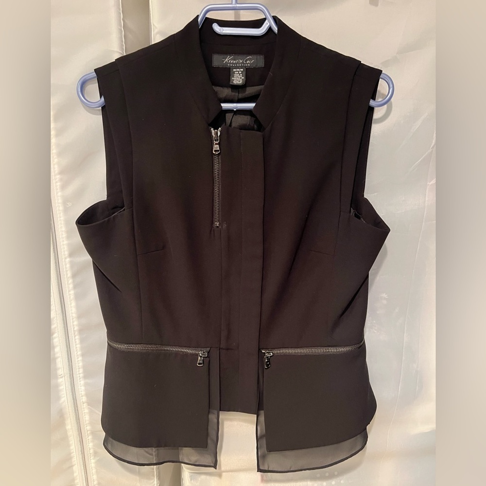Black dressy vest.